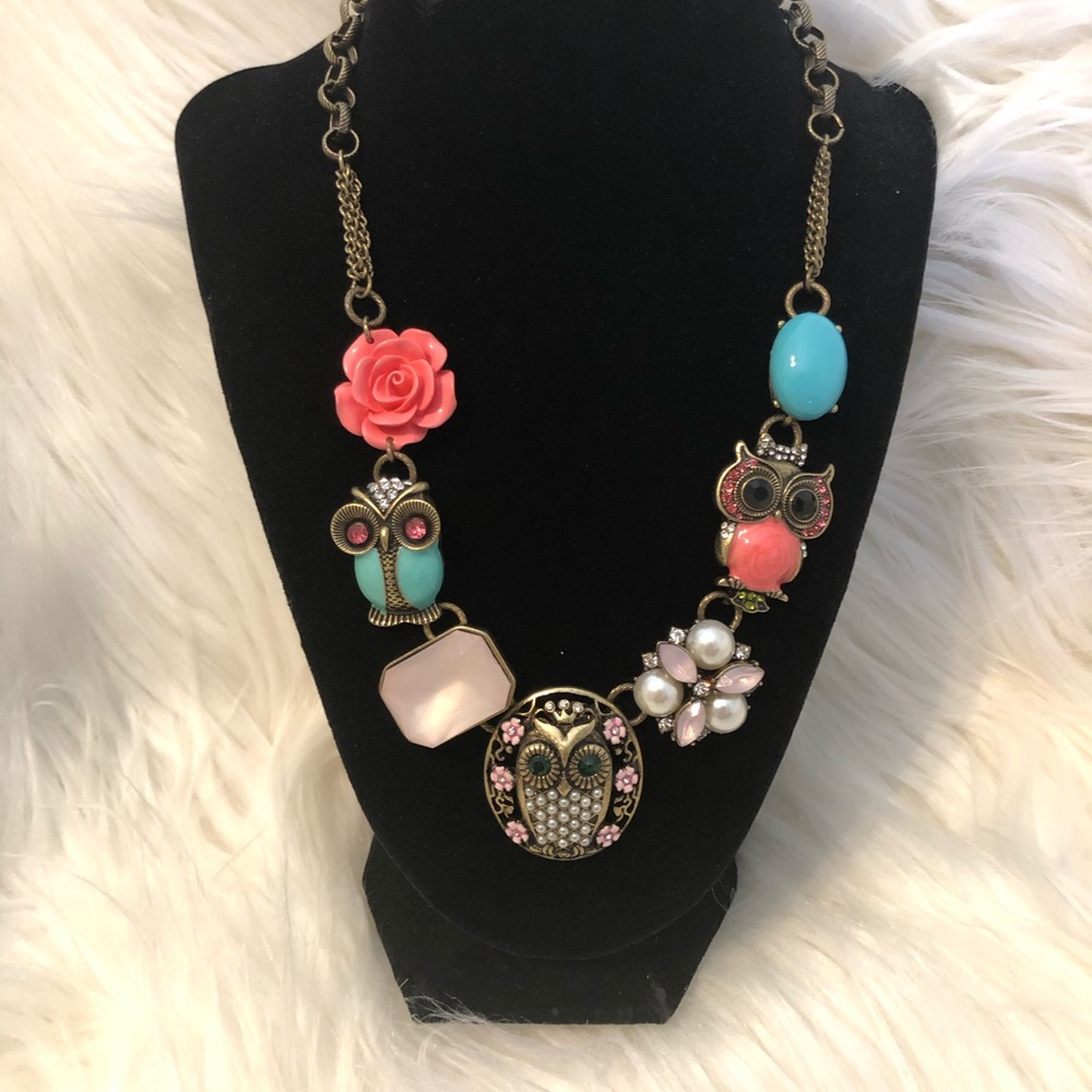 VINTAGE BETSEY JOHNSON OWL NECKLACE & EARRINGS